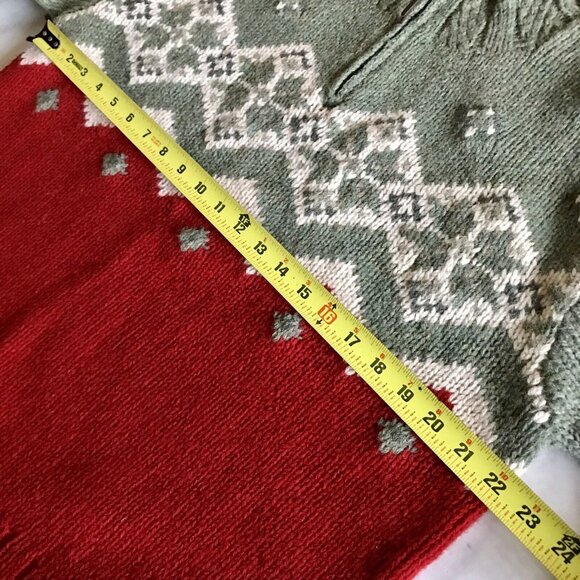 Willie Collection Cowichan Wool Sweater Red,‎ Green Size Small - Picture 6 of 7